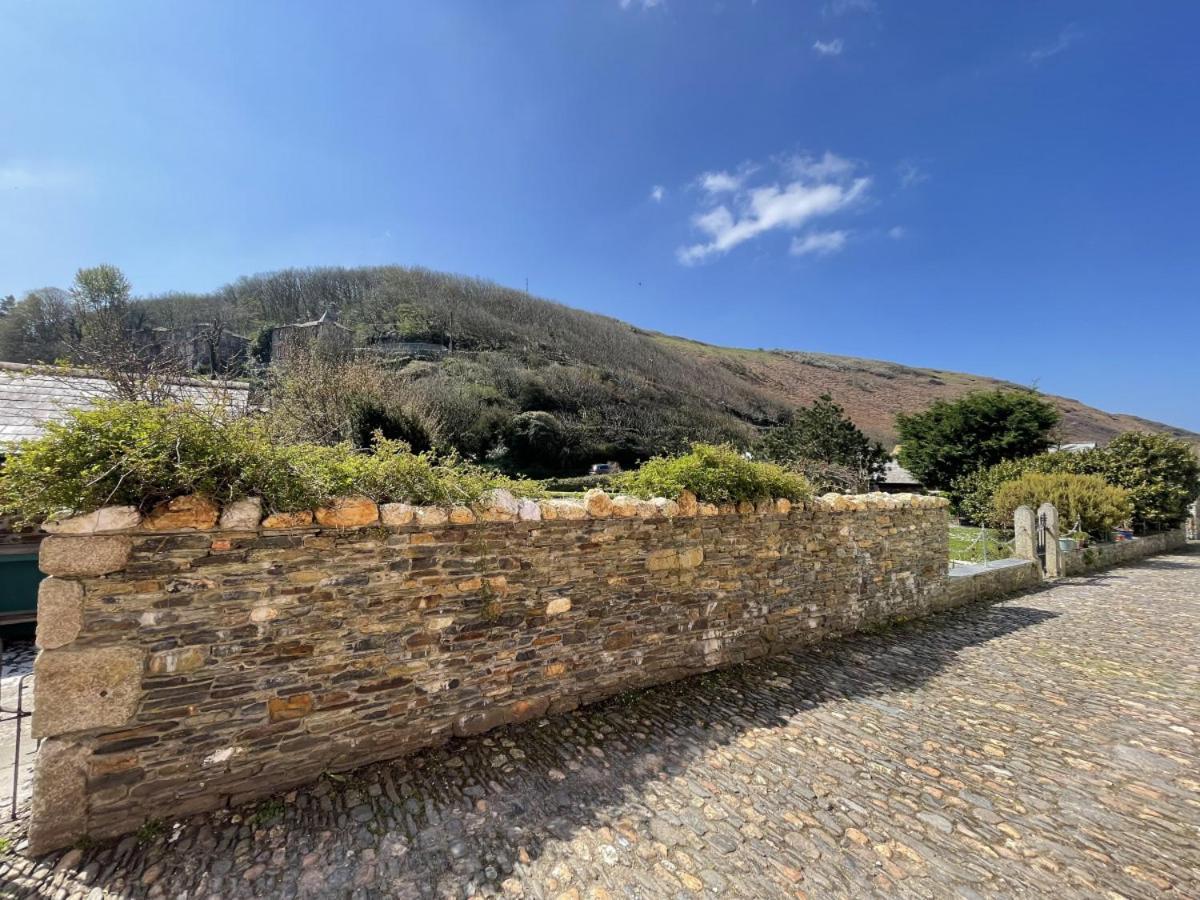 The Brewhouse Boscastle Harbour Villa Екстериор снимка